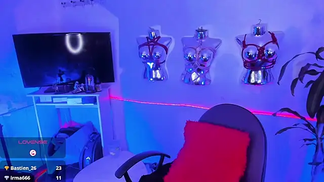 LucyStrike_ webcam