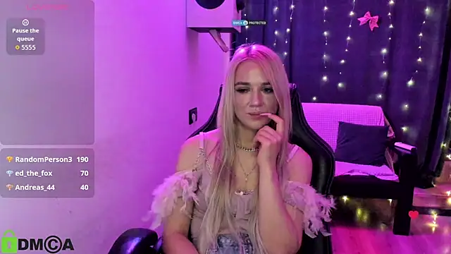CrystalGirl99 webcam