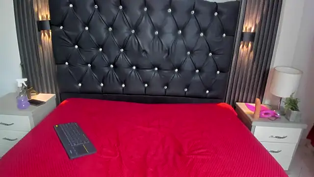 Valentina-Nova- webcam