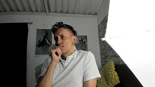 juan_and_luke webcam