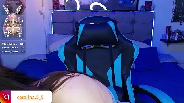 Kata_Bigboobs webcam