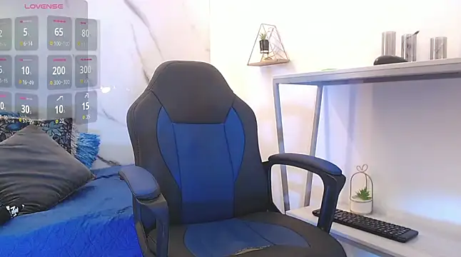 XanderGrey8 webcam