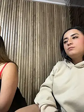 Antonella_Julieta webcam