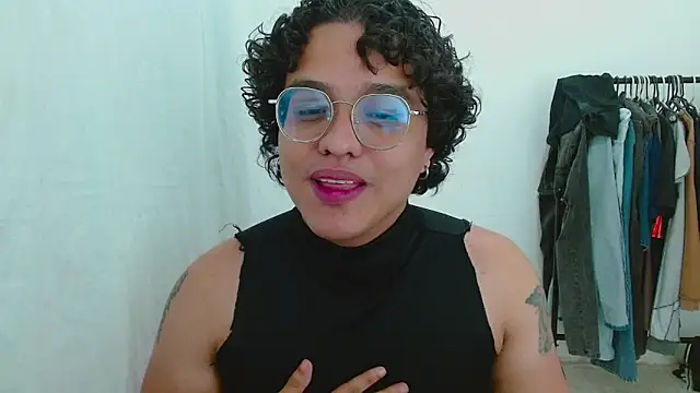 Diane_exotic webcam