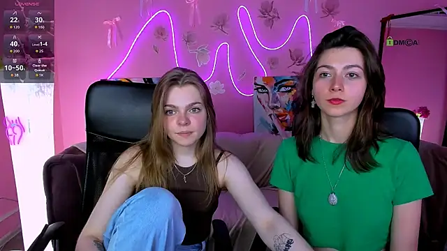 kitniss_dreamy webcam