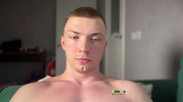 iron__chap webcam