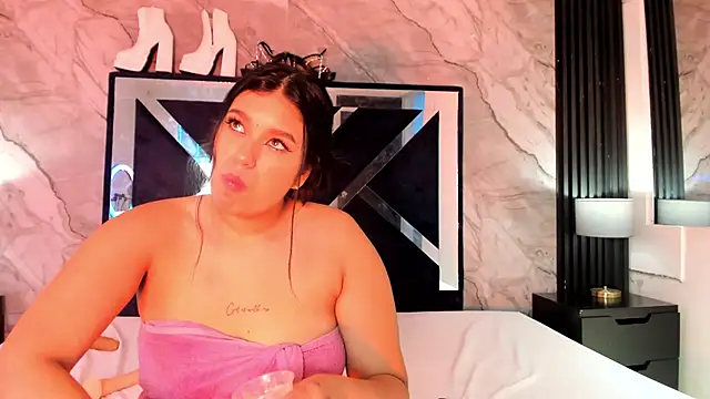 Alana_Hard_As webcam
