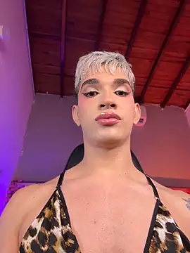 Cherry_zayden_ webcam