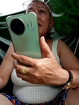 Agnes-baby webcam