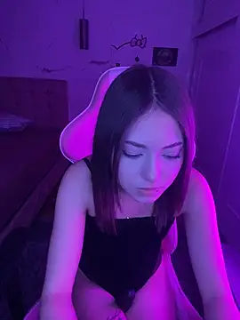 PrettyAmber webcam