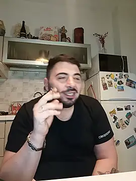 bear_skinny webcam