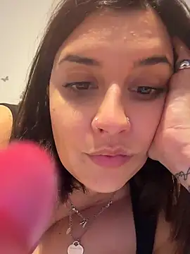 Novababy18 webcam