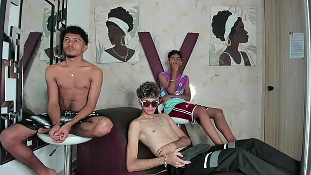 COUPLES_BOYS webcam