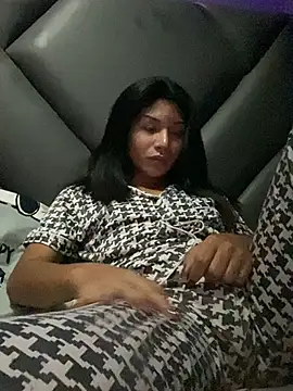 MaxxineMorenaTs webcam