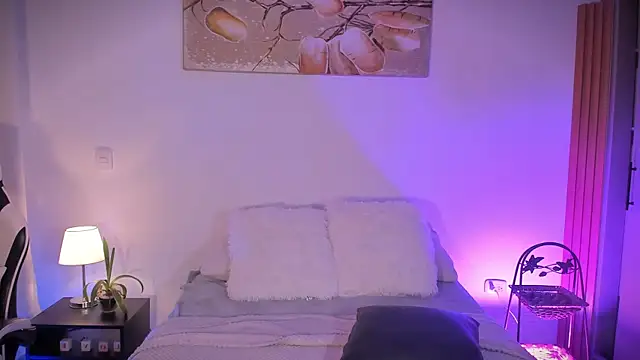 ChloeMoreti webcam