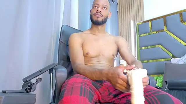 Oliver_bigblack_cock webcam