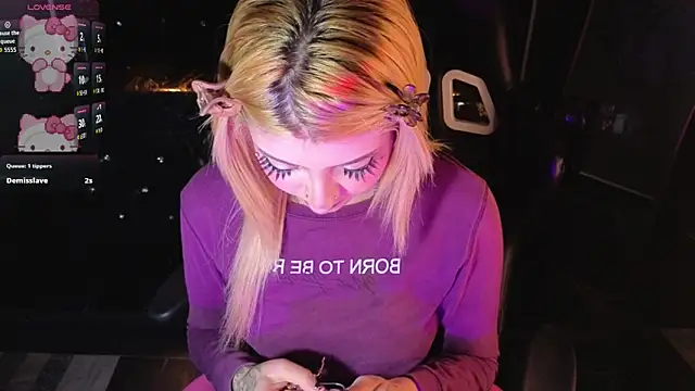 Kitty_fox_b webcam