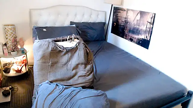 NinaDOM4CUM webcam