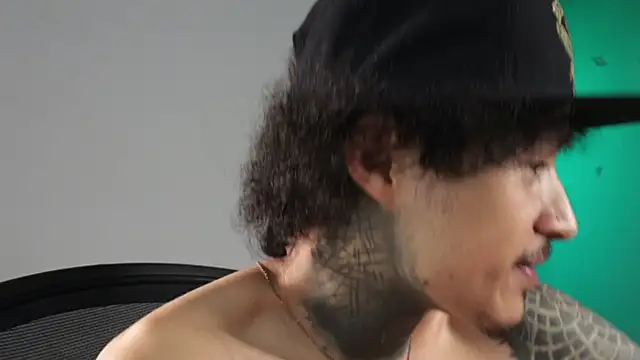 trieone webcam