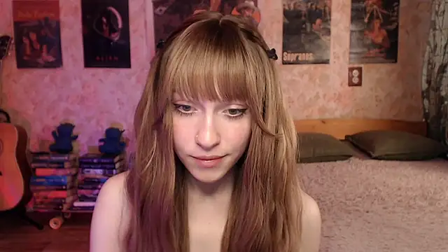 Friendly_Ellie webcam