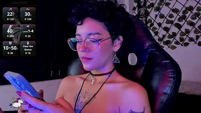 Anny_Kiitty webcam