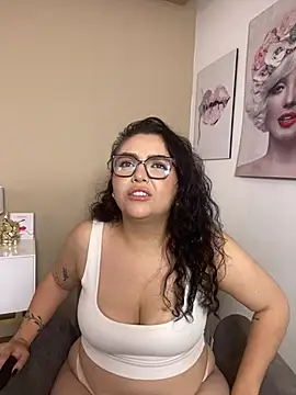 AlmaraRouge webcam