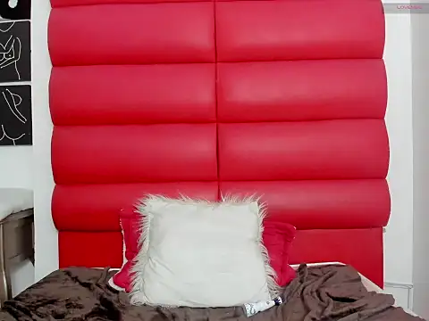 kayleemei - KayleeMei's free webcam - UK Sex Cams