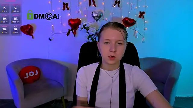 gloria_bubble webcam