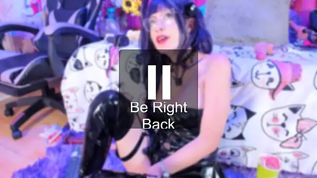 Alicebenett webcam