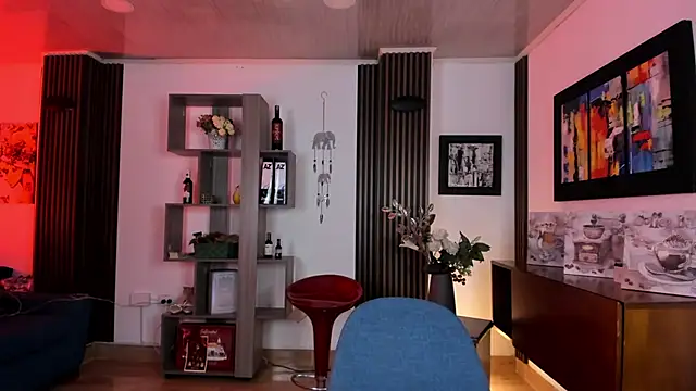 ValentinaNoir webcam