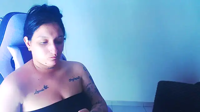 liz_dirty webcam