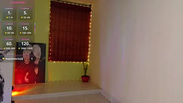 Emma__Blanco webcam