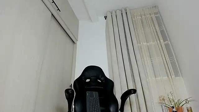 Biscuit_oliva webcam