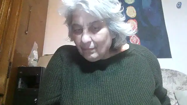 ExquisiteMature webcam