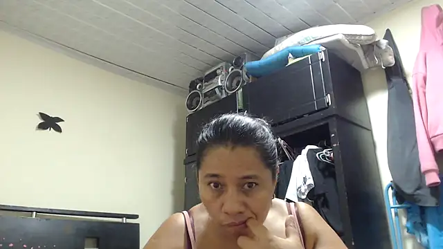 adrixxx38 webcam