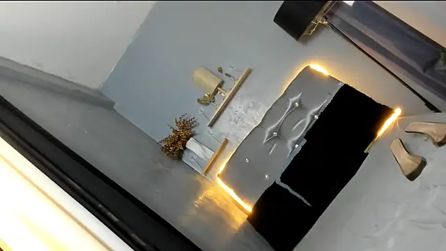 twerkitlike_twinkle webcam