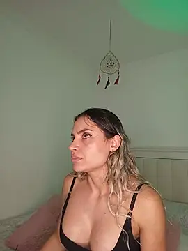 ASHLEY_BLAIR webcam