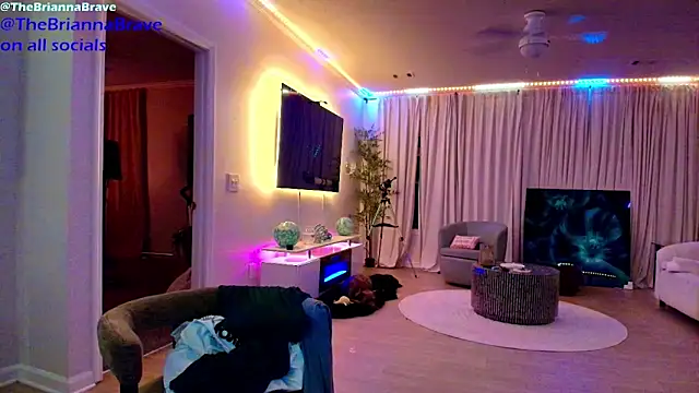 BriannaBrave webcam