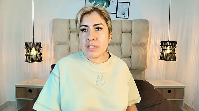 AdharaSmithh webcam