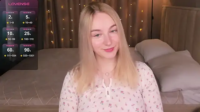Shy_Polly webcam