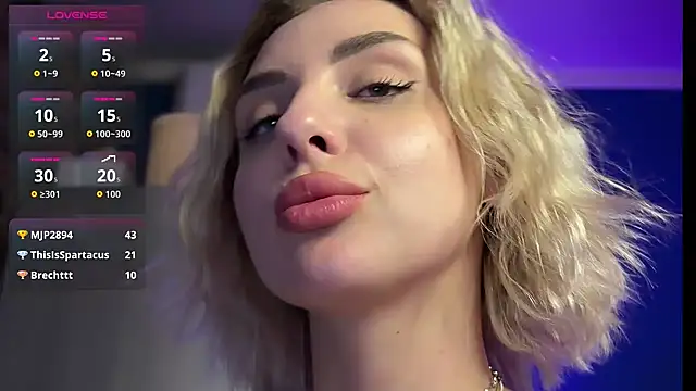 mari_grey webcam