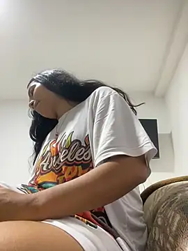 Riana_Kean webcam