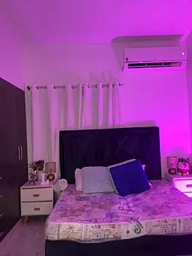 Lily_Woodz webcam