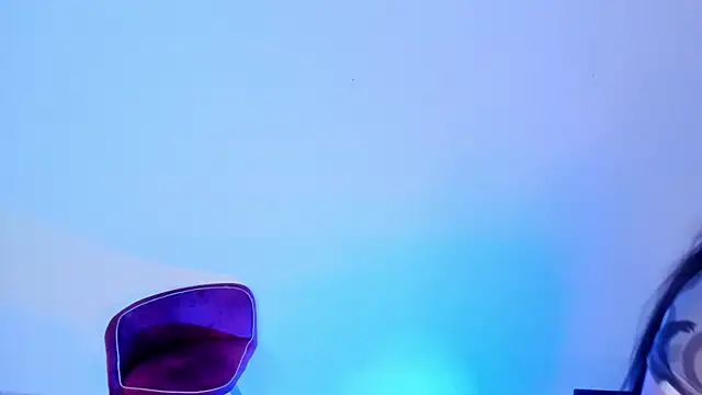 sasha_roldann webcam