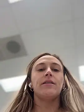 lunagirl13 webcam