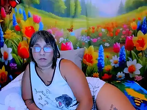indianroxy webcam