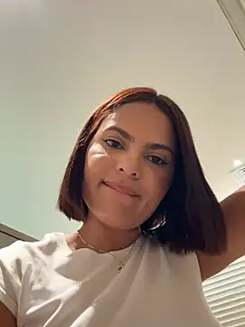 Irina_Velvett webcam