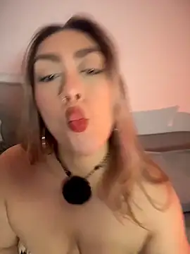 Im_sophiie webcam