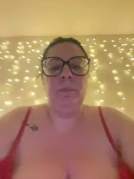 jasmineglow7 - JasmineGlow7's free webcam - UK Sex Cams