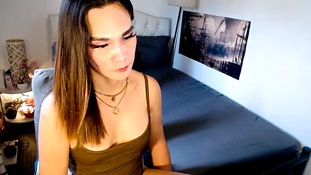 NinaDOM4CUM webcam